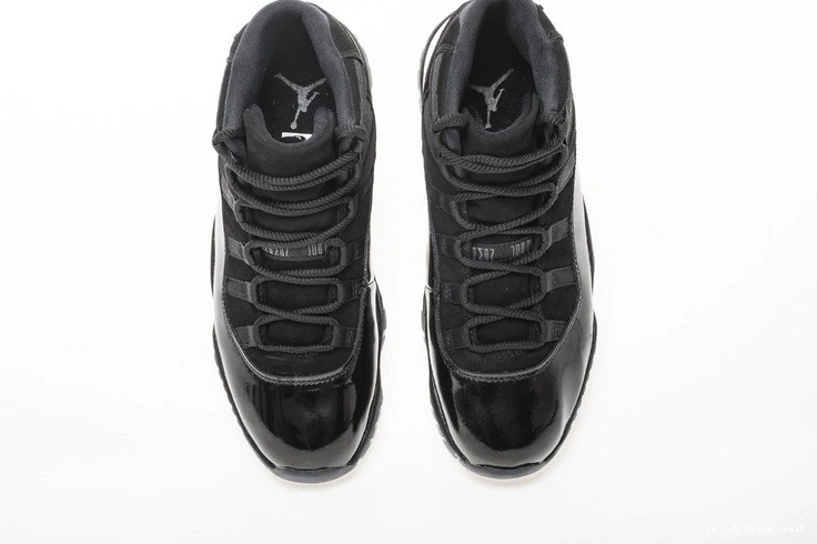 Jordan 378037-005 Air Retro Gown and 11 Cap 1118